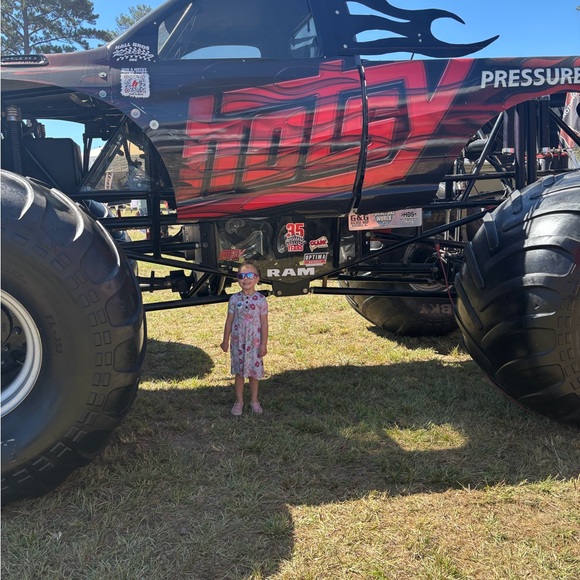 🪸Meet Me🪸 - Picture 12 of 16